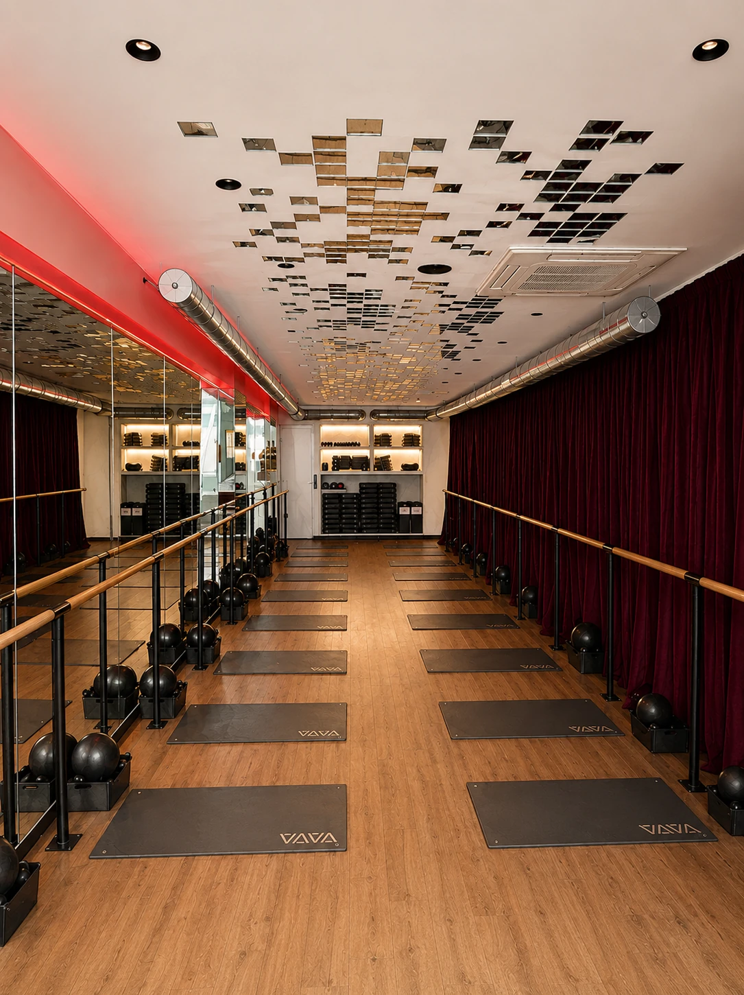 Diseño de local comercial y sala de ejercicio — diseño de José Manuel Ruiz, vista 2